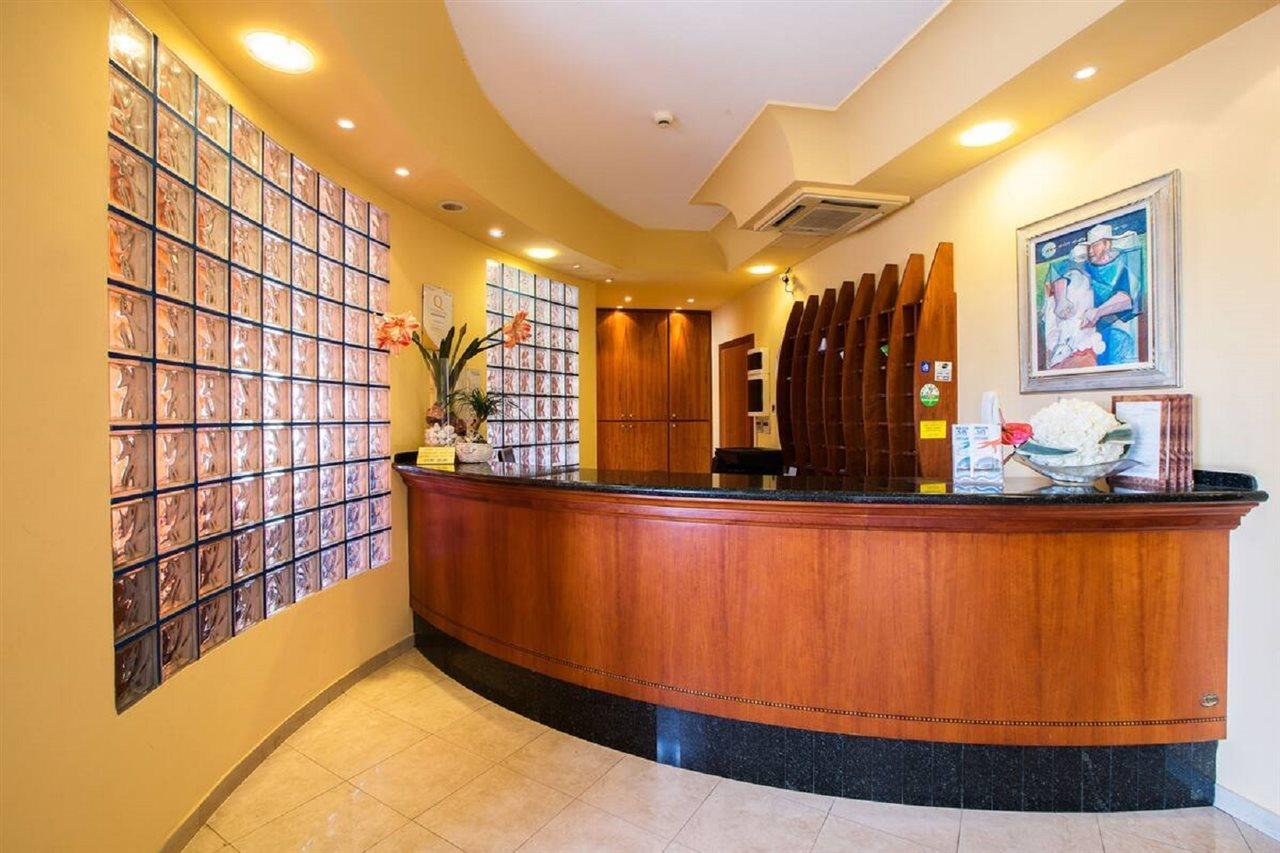Stella Marina Hotel 3*